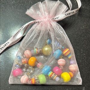 Tina Tarantino, beautiful multicolor beaded necklace adjustable length